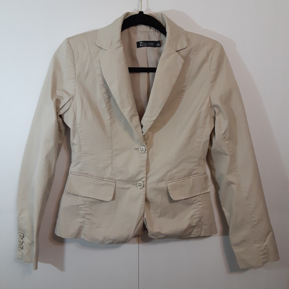 New York & Company tan blazer Size 0